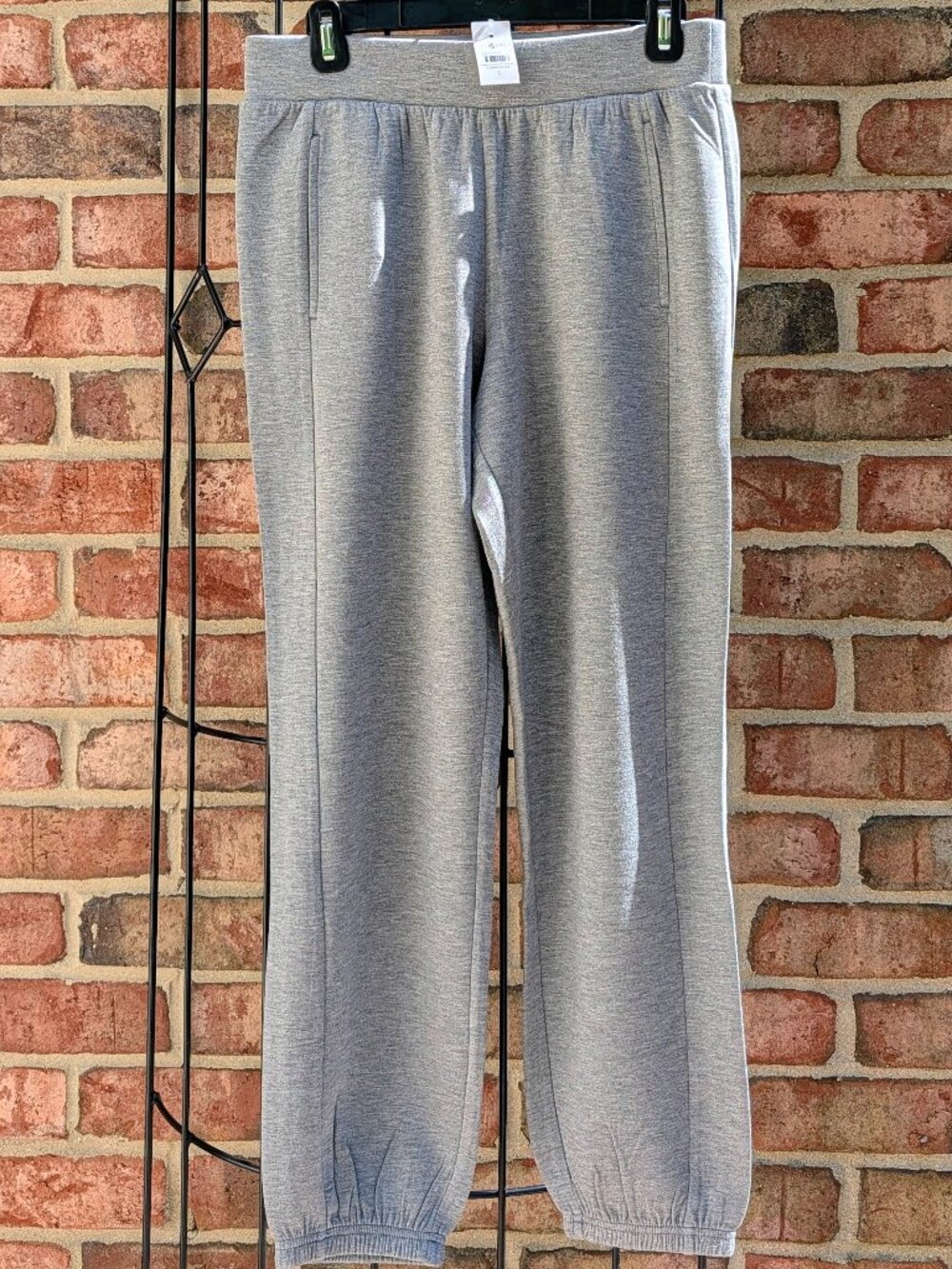 Lou & Grey Scuba Soft Joggers - Size: S - Color: Eucalyptus Leaf - NWT